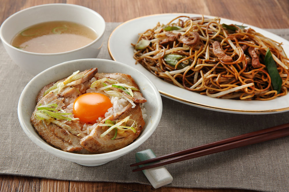 スタミナ丼セット